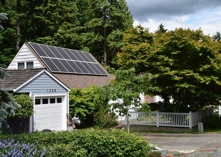 El equipo híbrido de la Sistema Solar de Sunpok 5kw 15kw 20kw modificó la Sistema Solar para requisitos particulares para diversas regiones