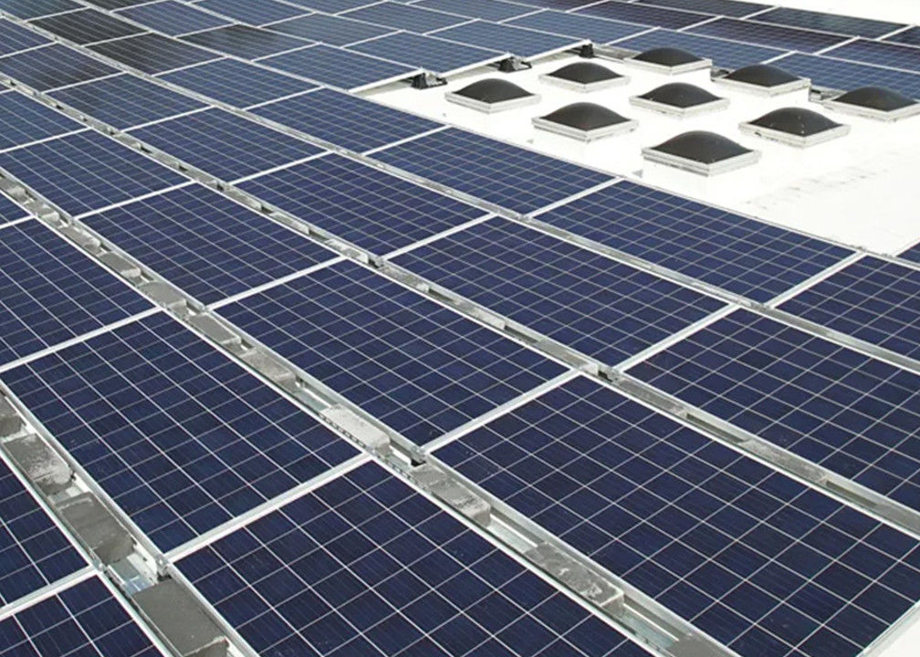 Lazo híbrido de la rejilla del equipo 7kw 8kw 10kw de la Sistema Solar de Sunpok en el inversor solar híbrido de la rejilla