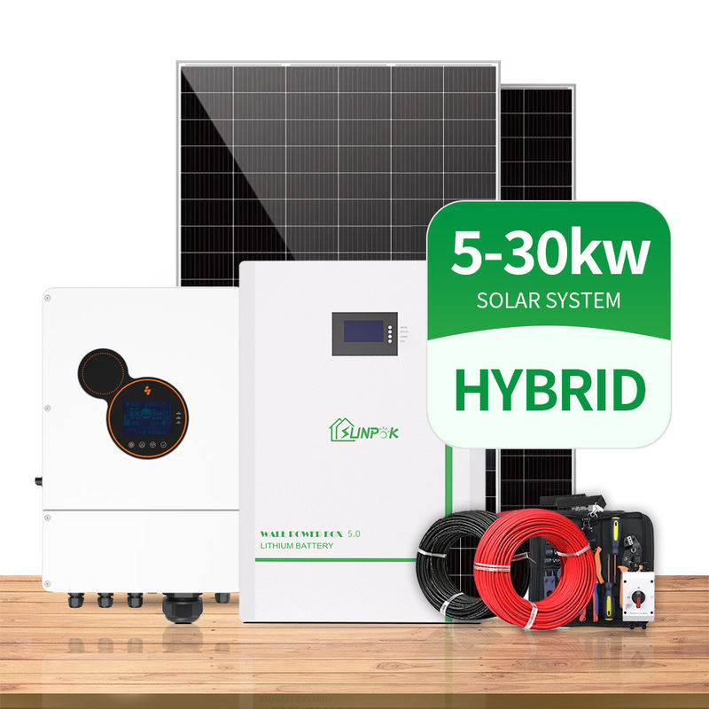 En rejilla/del inversor híbrido 3kw 5kw 6kw 8kw 10kw de la rejilla 24 voltios de la Sistema Solar de la rejilla