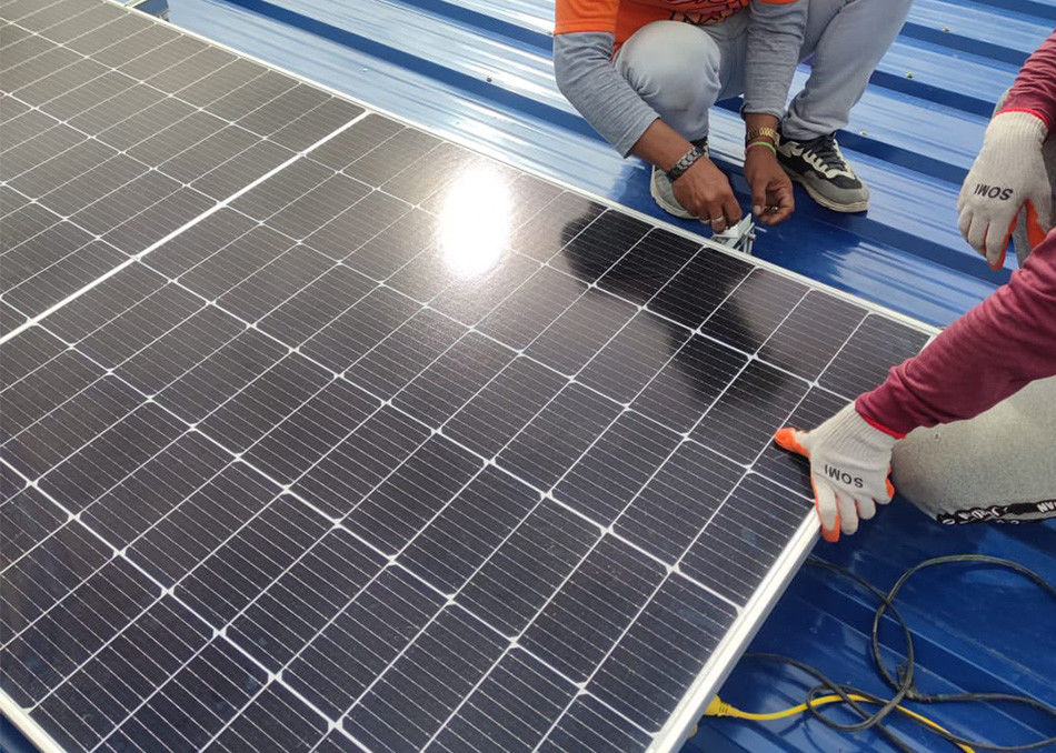 UE EE.UU. Sistemas de energía solar híbrida de 50 kW 10kw 15kw para viviendas 20kw 30kw Sistema solar industrial