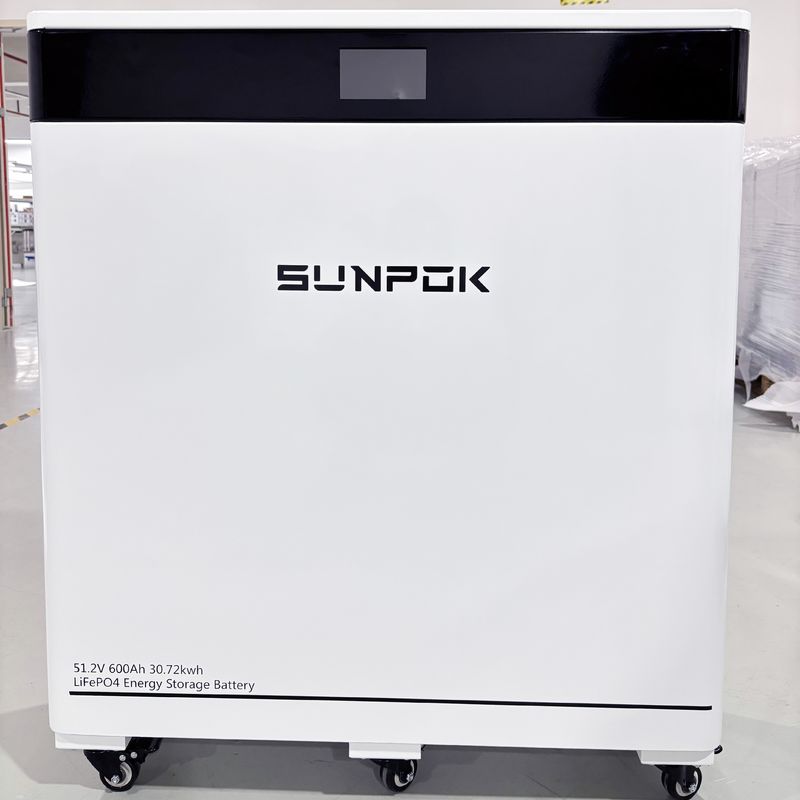 51.2v 600ah Lifepo4 48v Batería 30kwh Batería de litio con ruedas para energía solar Sistema de almacenamiento de baterías